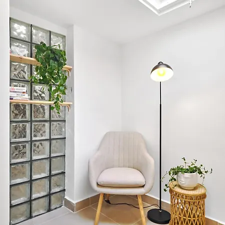 Apartment Relaxing Oasis For Digital Nomads With Pool *