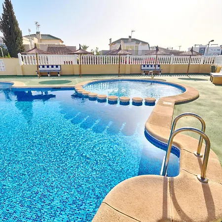 Apartment Relaxing Oasis For Digital Nomads With Pool Torrevieja