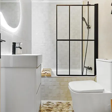 Relaxing Oasis For Digital Nomads With Pool *